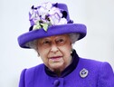 La regina Elisabetta, per i medici esempio di forze degli anziani (ANSA)