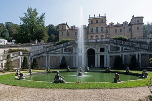 Torino restaura Fontana del Nettuno, cantiere aperto al pubblico (ANSA)