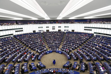 Il Parlamento Europeo in seduta plenaria