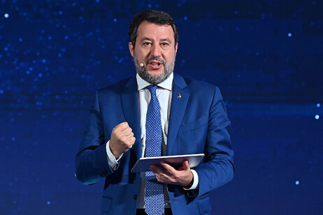 Salvini, 'la priorità è il lavoro, avanti con le grandi opere'