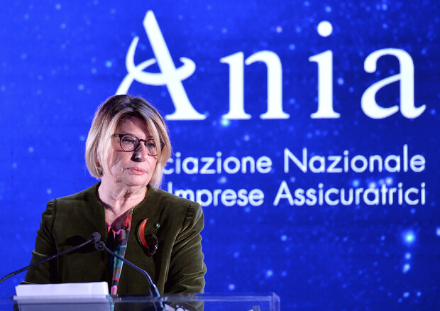 La Presidente di Ania, Maria Bianca Farina all'Insurance Summit 2022 di Ania © ANSA