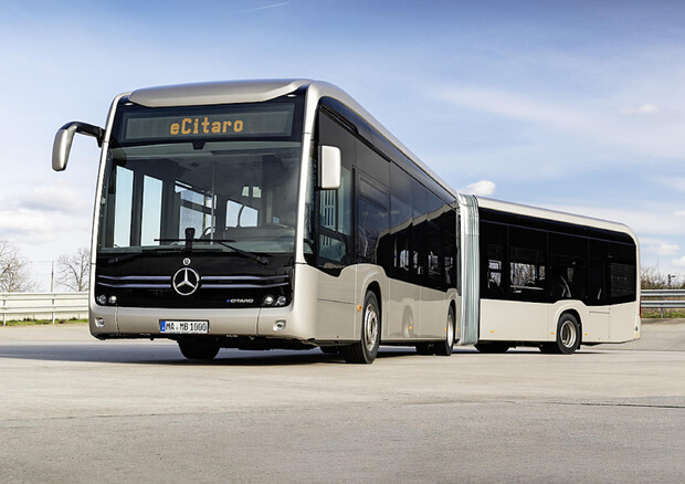 Da Mercedes 100 bus elettrici eCitaro per Amburgo © Daimler Truck AG
