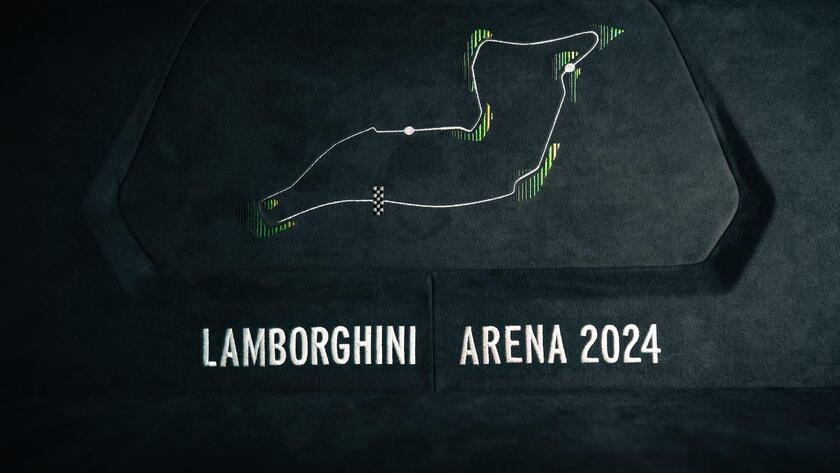 Una Revuelto Ad Personam per celebrare la prima edizione del festival Lamborghini Arena - RIPRODUZIONE RISERVATA