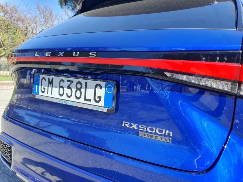 Lexus RX 500 Hybrid Turbo F Sport - RIPRODUZIONE RISERVATA