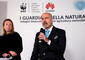Benedetta Flamini (S), direttore marketing e comunicazione WWF Italia, con Eduardo Perrone, vice presidente business development Huawei WEU (ANSA)