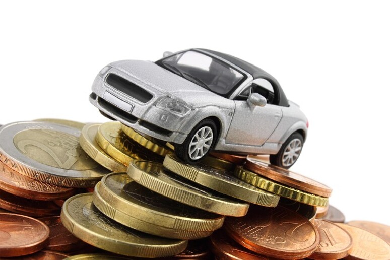 Rc auto: Ivass, prezzo medio contratti -3,8% su base annua © ANSA/web