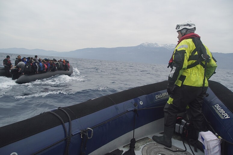 Le operazioni di soccorso in mare non favoriscono l 'immigrazione clandestina (fonte: Mstyslav Chernov CC BY-SA 4.0, Wikimedia Commons) - RIPRODUZIONE RISERVATA