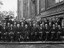 I fisici protagonisti della Conferenza Solvey del 1927, l'unica donna a essere invitata fu Marie Curie (fonte: Benjamin Couprie, Institut International de Physique Solvay, Brussels, Belgium) (ANSA)