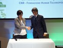 La firma dell'accordo fra il Cnr, con la presidente maria Chiara Carrozza, e Human technopole, conil presidente Gianmario Verona (fonte: CNR) (ANSA)