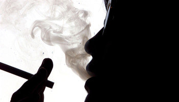 Fumo passivo, rischio asma bimbi se padre è stato esposto (ANSA)