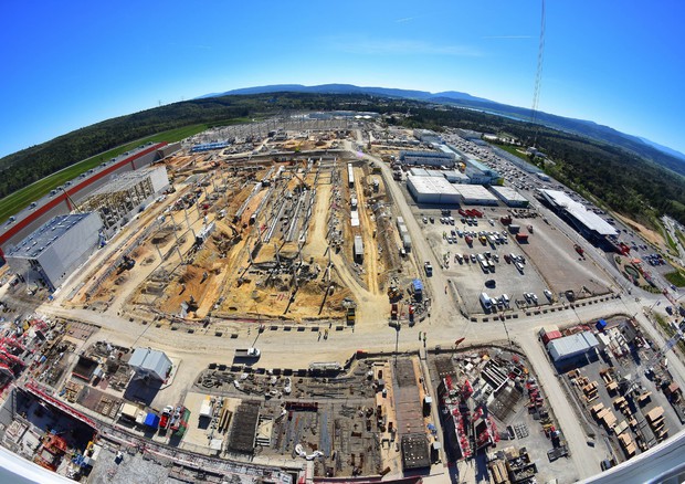 Veduta aerea del cantiere per la costruzione deal reattore sperimentale Iter a Caradache (fonte: Iter organization) © Ansa