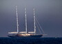 Super yacht Koru in arrivo a Palma de Mallorcain rotta verso Gibraltar