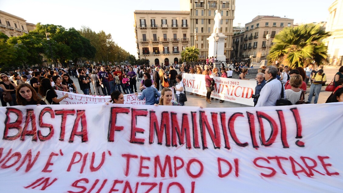 Una manifestazione a Palermo (2012)