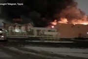 Russia, maxi incendio nel centro commerciale: in un video il momento dell'esplosione