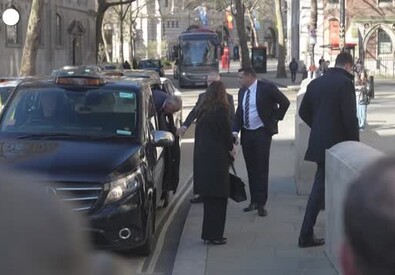 Uk, il principe Harry a Londra a sorpresa: per l'udienza della causa contro Mail (ANSA)