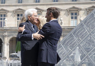 Mattarella e Macron al Louvre (ANSA)