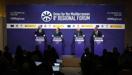 Conferenza stampa finale della riunione dell'UpM a Barcellona (ANSA)
