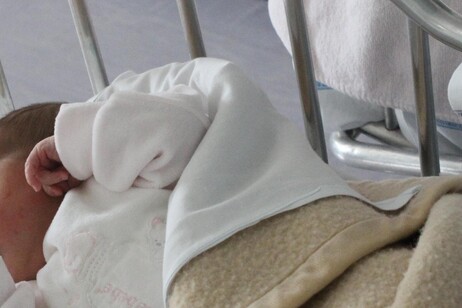 Aumentano casi gravi da enterovirus nei neonati, 7 decessi in Francia