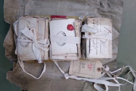 Le lettere d'amore indirizzate ai marinari francesi (fonte: The National Archives / Renaud Morieux)