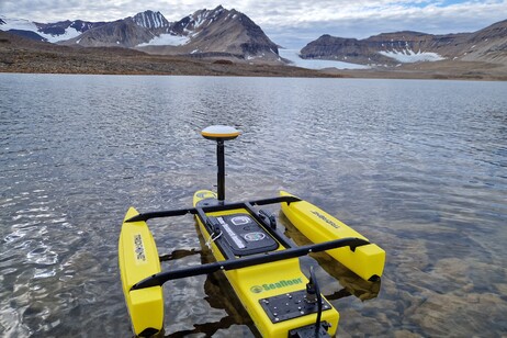 Il drone utilizzato nel progetto Ecoclimate (fonte: E. Calizza)