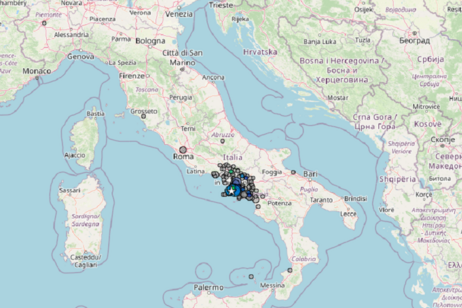 I cerchi indicano le zone in cui è stata avvertito lo sciame sismico dei Campi Flegrei del 7 settembre 2023 (fonte: Haisentitoilterremoto?/INGV)
