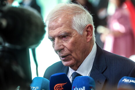 Borrell: "Attacchi in Cisgiordania aumentano, servono più sanzioni"