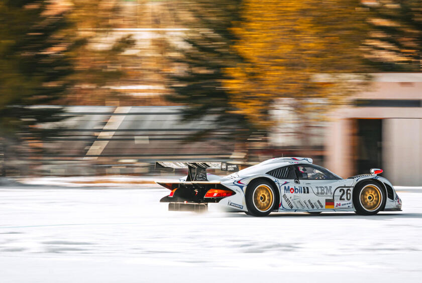 Porsche 911 GT1, dal trionfo a Le Mans al ghiaccio di Aspen - RIPRODUZIONE RISERVATA