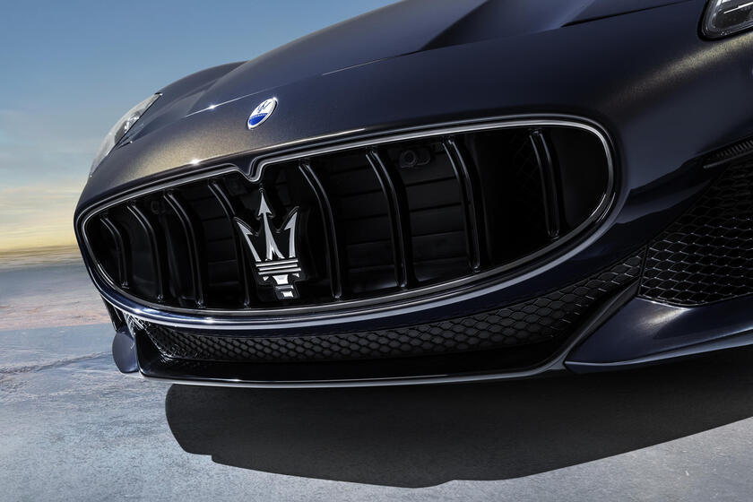 Maserati GranCabrio: eleganza aperta alle prestazioni © ANSA/Web