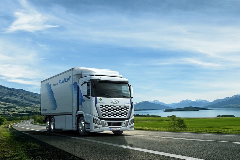 Hyundai, camion a idrogeno verso la Germania - RIPRODUZIONE RISERVATA