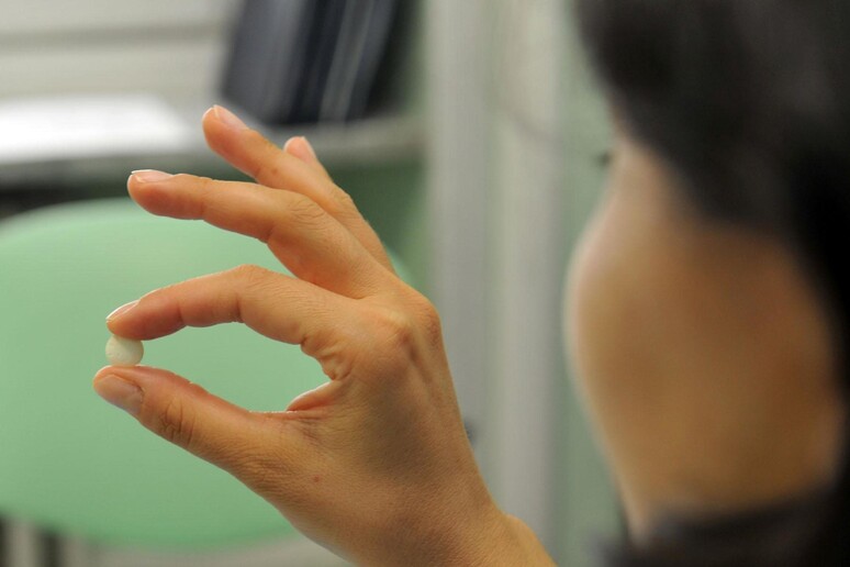 Cda Aifa chiede approfondimenti su rimborsabilità pillola - RIPRODUZIONE RISERVATA