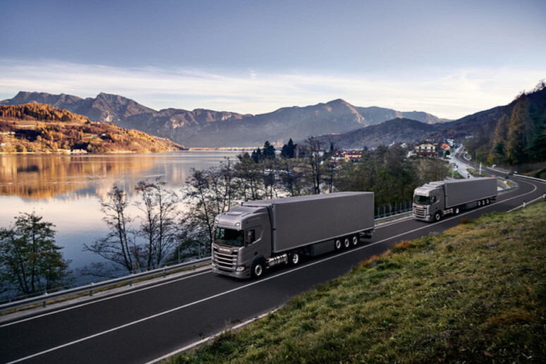 Scania aggiorna il cruise control con predizione attiva © ANSA/Scania