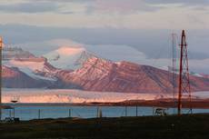 Vivere al Polo Nord, un libro dai ricercatori del Cnr (fonte: Cnr) (ANSA)